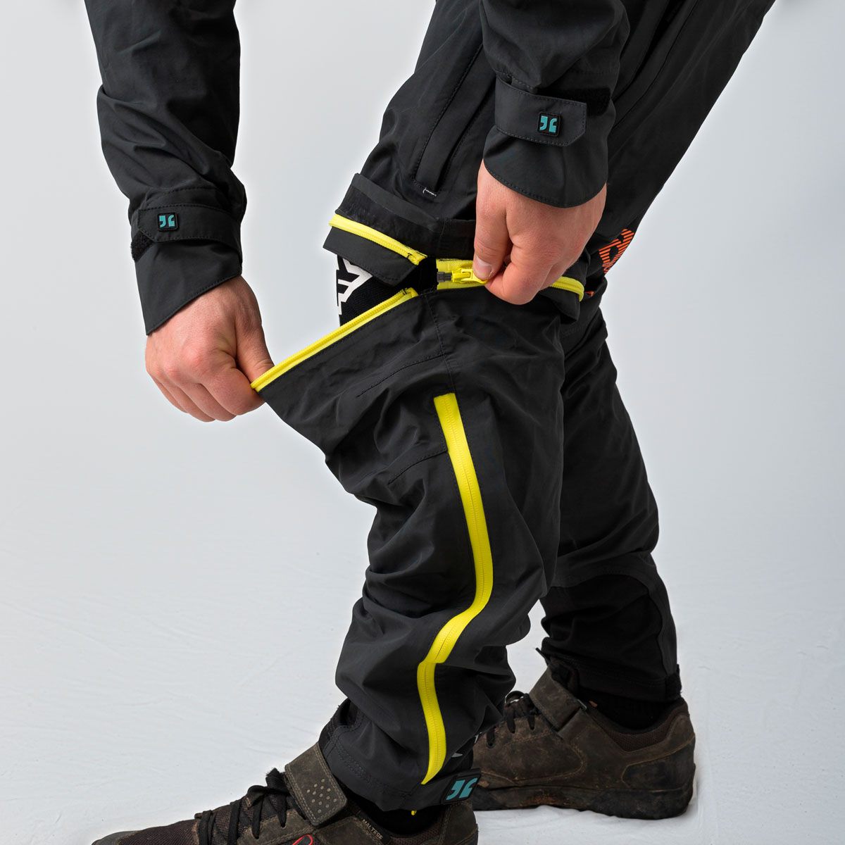 mtb dry suit